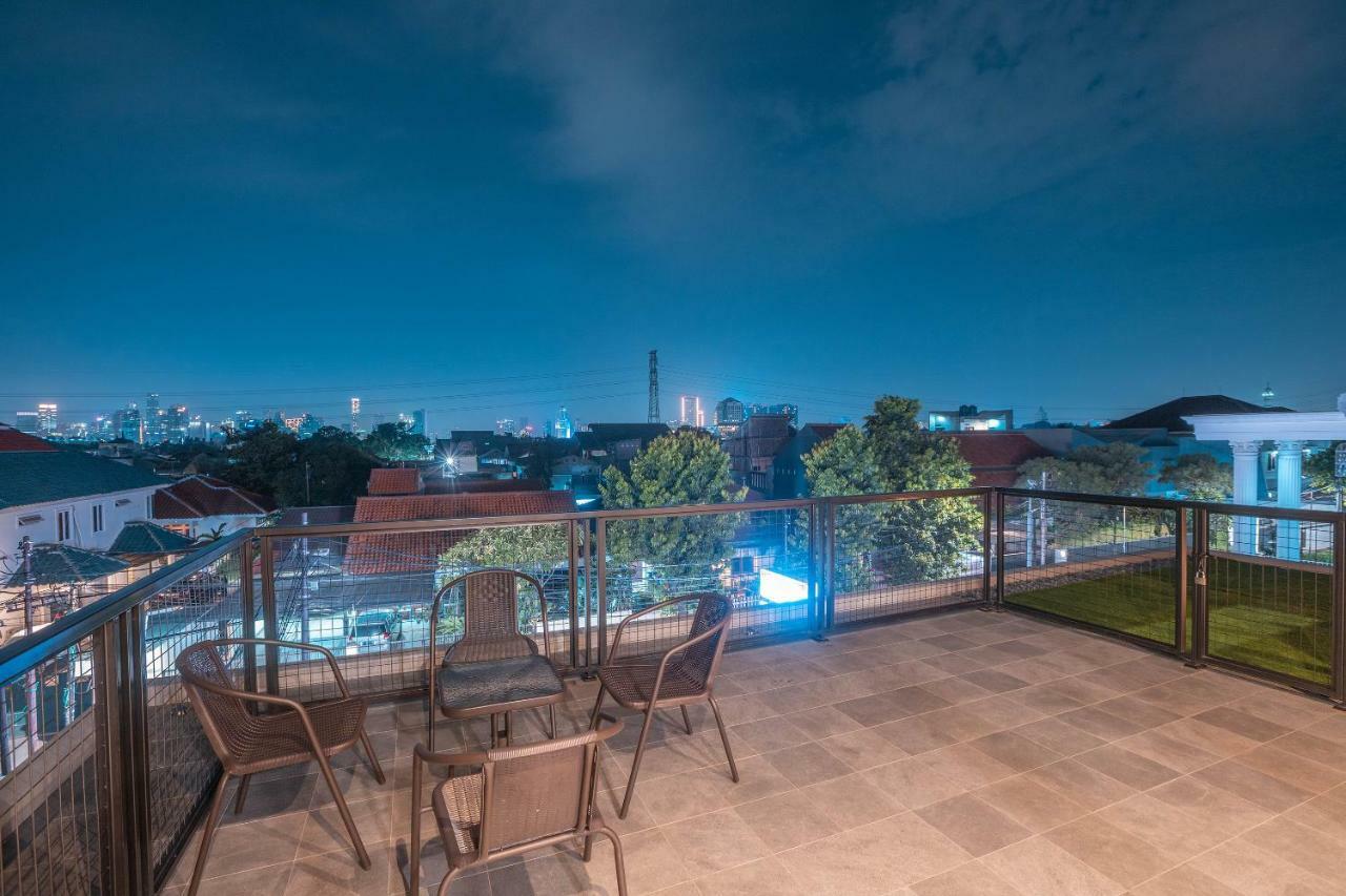 Отель Oyo 780 Acg House Kalibata Syariah Джакарта Экстерьер фото
