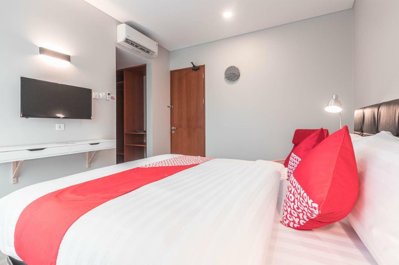 Отель Oyo 780 Acg House Kalibata Syariah Джакарта Экстерьер фото