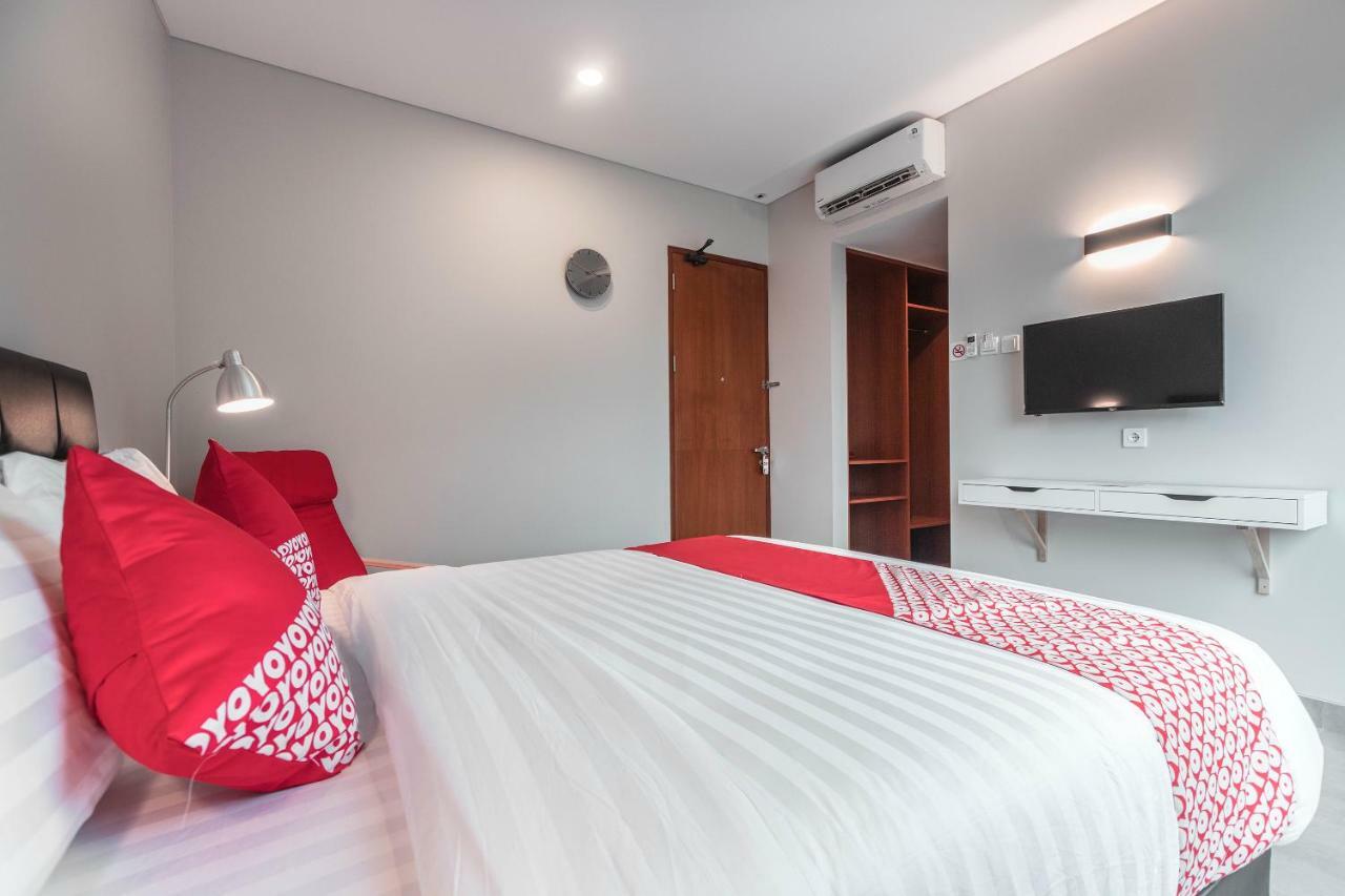 Отель Oyo 780 Acg House Kalibata Syariah Джакарта Экстерьер фото